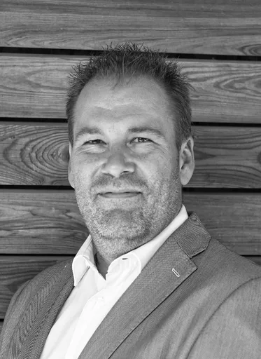 Harald Schneider portrait