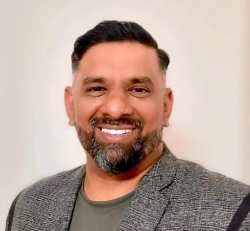 Pardhasarathy Nallanchakravarthula portrait