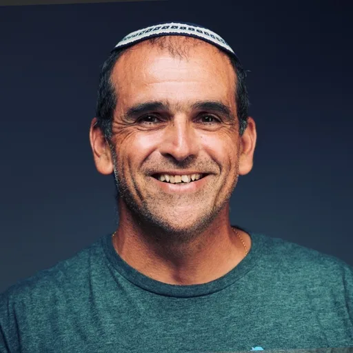Michael Zenouda portrait