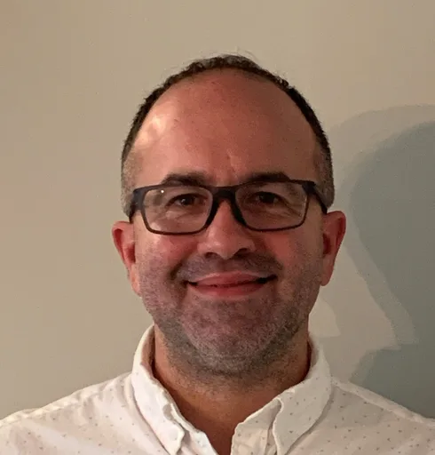 Scott Harrison portrait