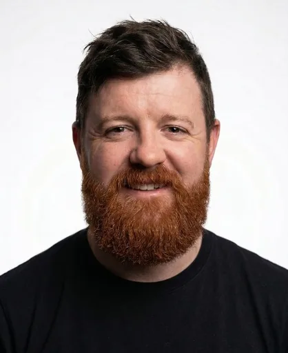 Adam Schmitt portrait