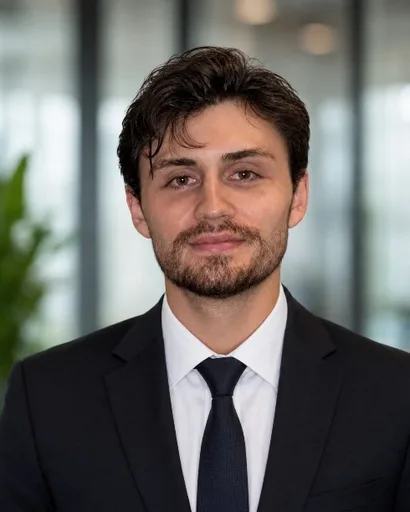 Cameron Drainville portrait