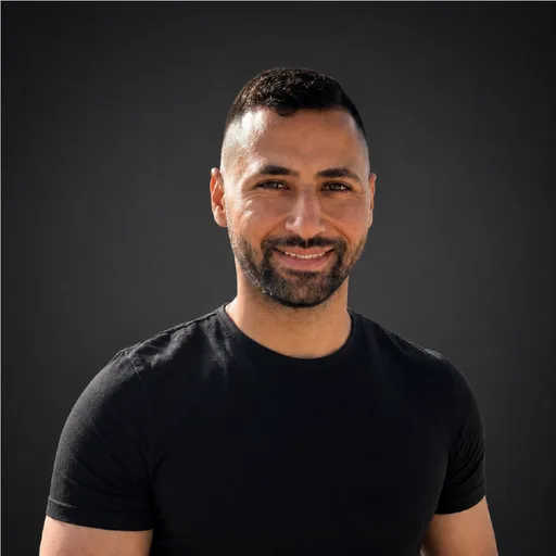 Ricardo Refaeli portrait