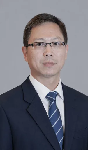Jun Yan portrait